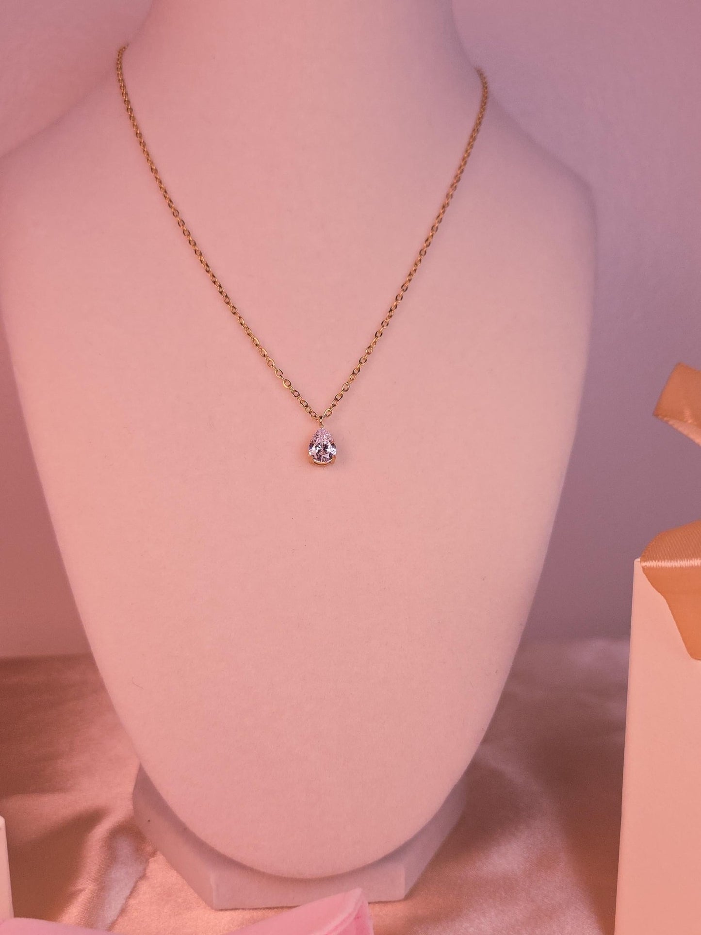 18k Gold Plated White Zircon Teardrop Water Drop Pendant Necklace Hypoallergenic Waterproof Jewelry Gift - Manoune JEWELRY Belly_Jewelry Earrings - Navel_Ring - Necklace - Stud - Manoune_Jewelry - Belly_Ring - Navel_Jewelry Titanium Gold_Plated