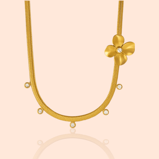 18kt Gold Plated Snake Chain Flower Cubic Zirconia Necklace - Manoune JEWELRY Belly_Jewelry Earrings - Navel_Ring - Necklace - Stud - Manoune_Jewelry - Belly_Ring - Navel_Jewelry Titanium Gold_Plated