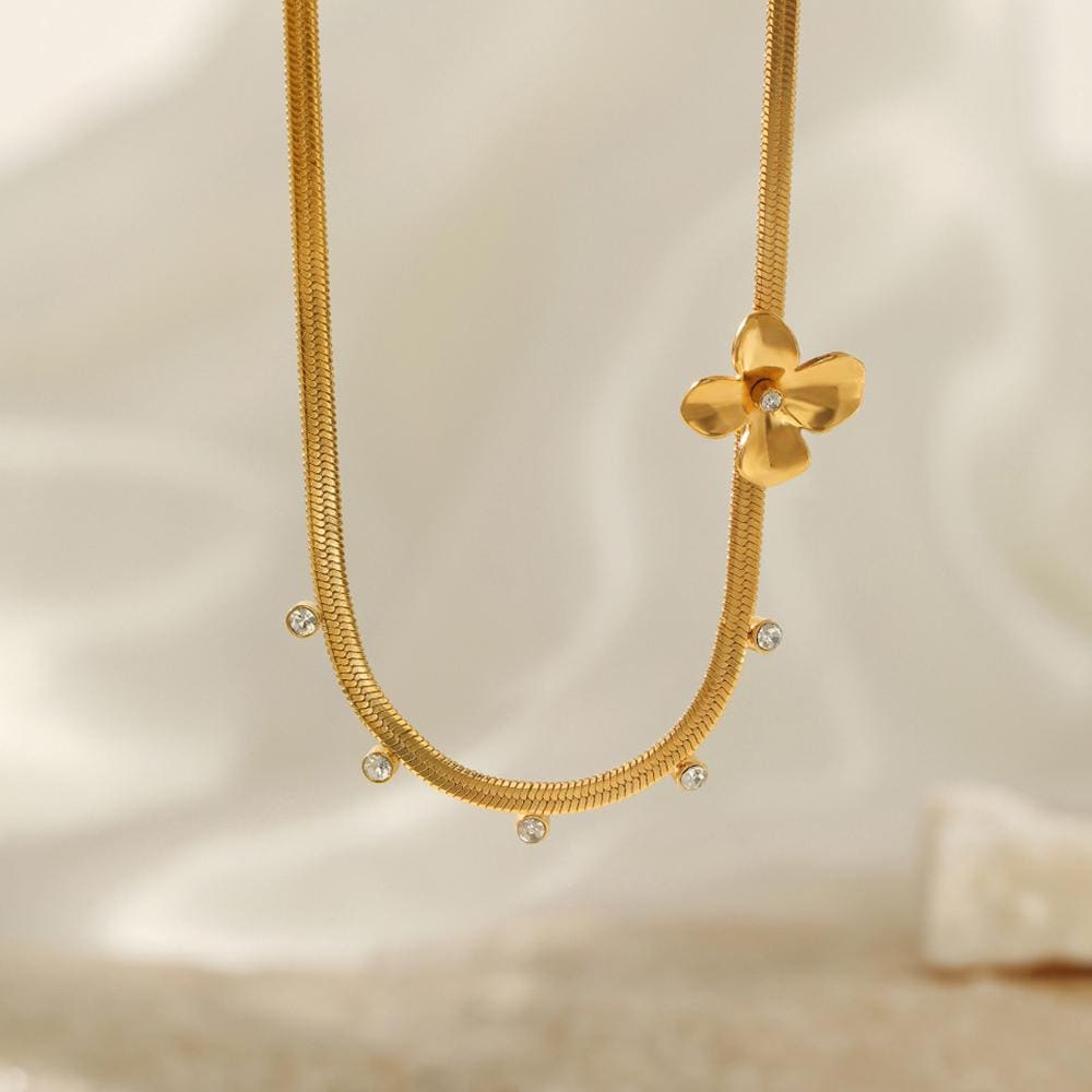 18k Gold Plated Snake Chain Flower Cubic Zirconia Necklace - Trendy Gift for Women Girls - Manoune JEWELRY Belly_Jewelry Earrings - Navel_Ring - Necklace - Stud - Manoune_Jewelry - Belly_Ring - Navel_Jewelry Titanium Gold_Plated